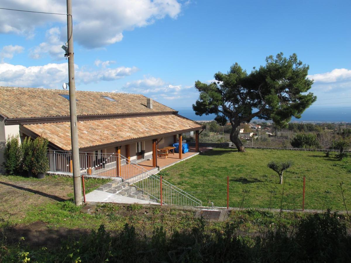 Terre Di Monacella Villa Santa Venerina Luaran gambar